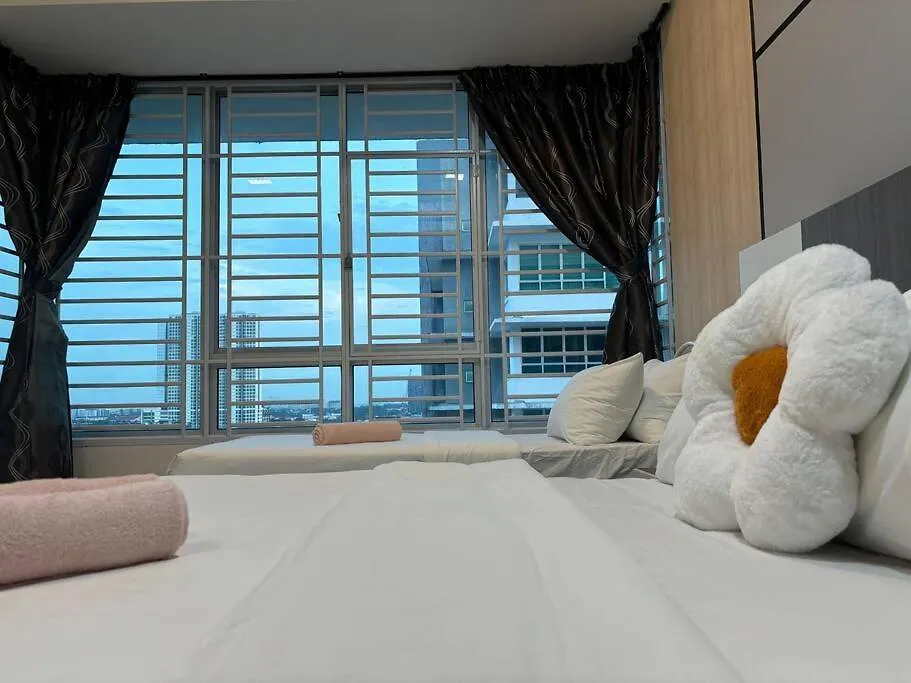 Mount Austin #Akademik Suite Modern Style 1-3Pax Johor Bahru 0*,  Malajzia