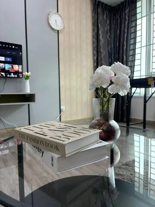 Apartman Mount Austin #Akademik Suite Modern Style 1-3Pax Johor Bahru